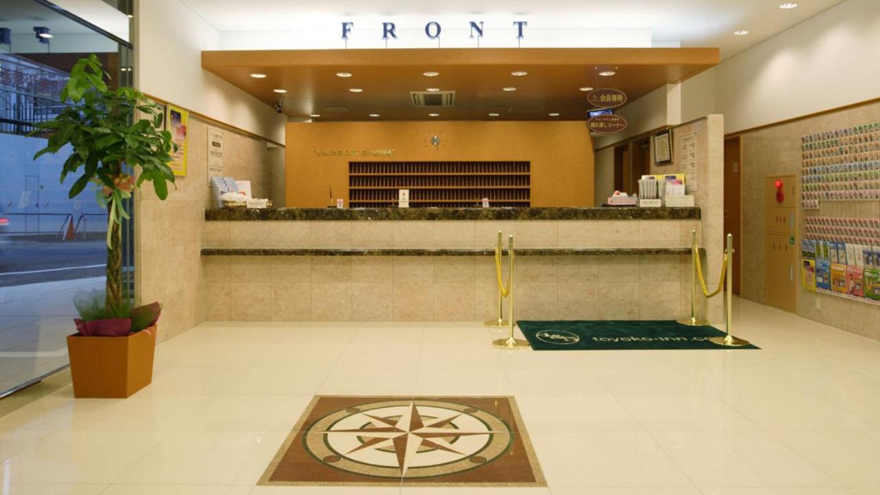 Toyoko Inn Okayama Eki Nishi Guchi Migi Exteriör bild