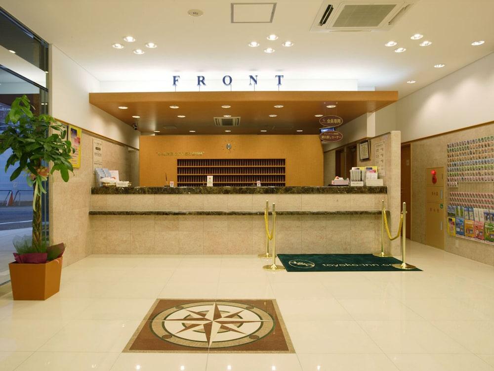 Toyoko Inn Okayama Eki Nishi Guchi Migi Exteriör bild